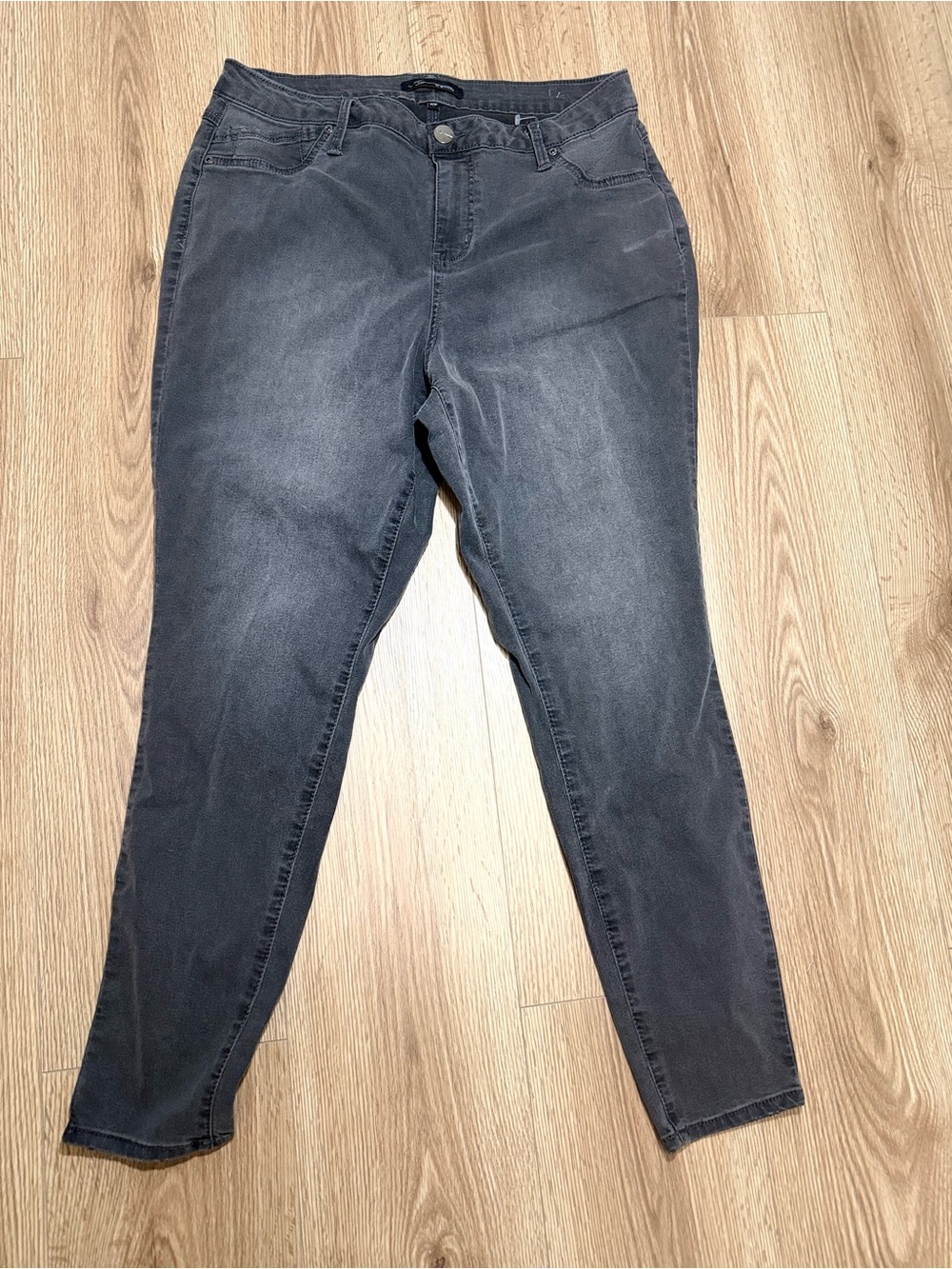 Gray Skinny Jeans Women's Plus 16W Stretch Mid Rise Washed Black Denim